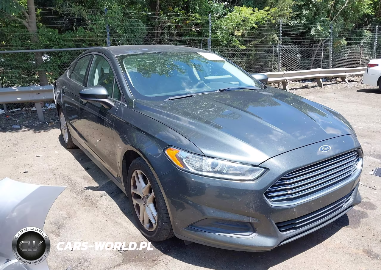 2016 Ford Fusion S – zdjęcie 1 z 11