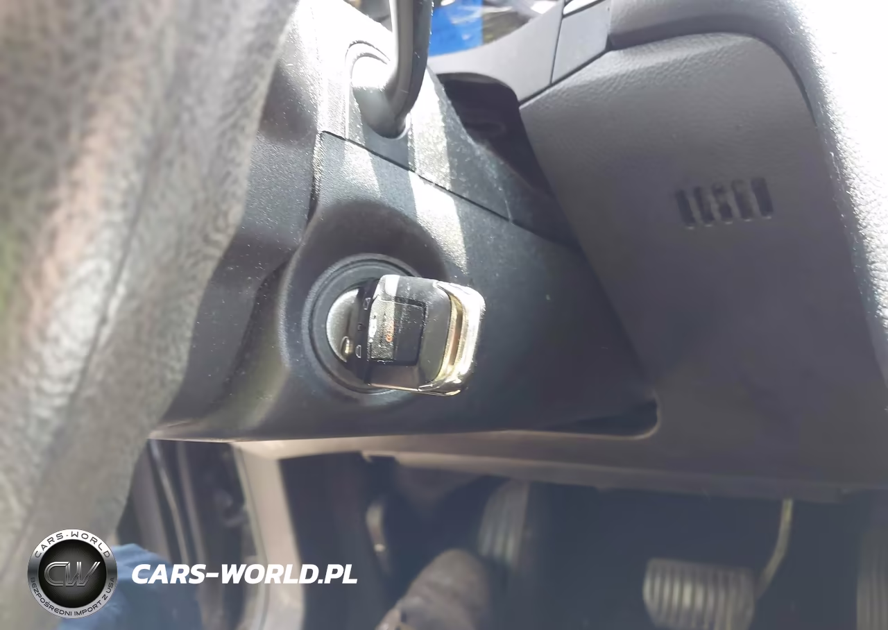 2016 Ford Fusion S VIN:3FA6P0G79GR129928 - 11