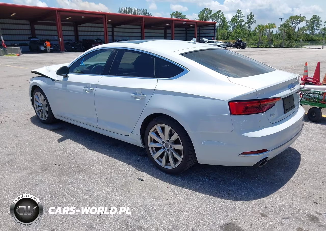 2018 Audi A5 2.0T Premium VIN:WAUANCF52JA009091 - 3