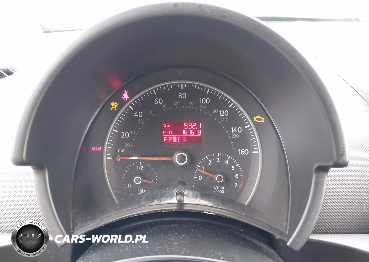 2010 Volkswagen New Beetle 2.5L Final Edition VIN:3VWRW3AG2AM023696 - 7