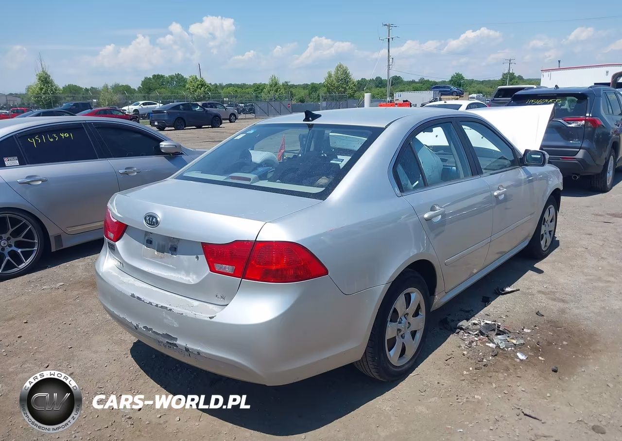 2009 Kia Optima Lx VIN:KNAGE228695300640 - 4