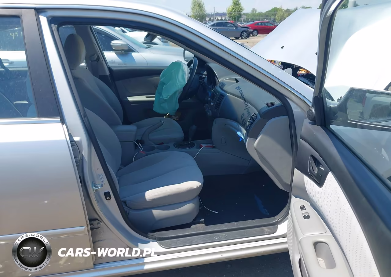 2009 Kia Optima Lx VIN:KNAGE228695300640 - 5