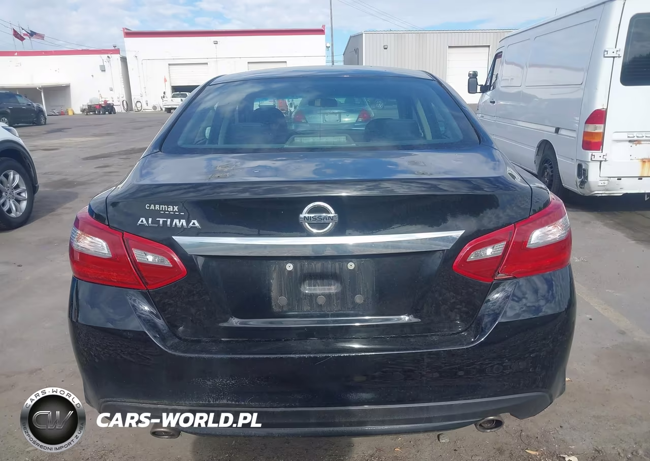 2018 Nissan Altima 2.5 S VIN:1N4AL3AP2JC200909 - 17