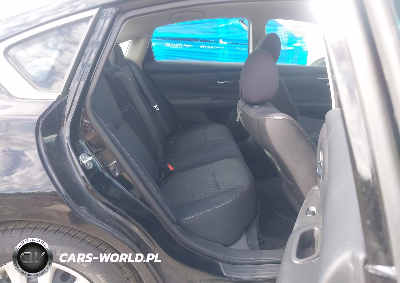 2018 Nissan Altima 2.5 S VIN:1N4AL3AP2JC200909 - 8