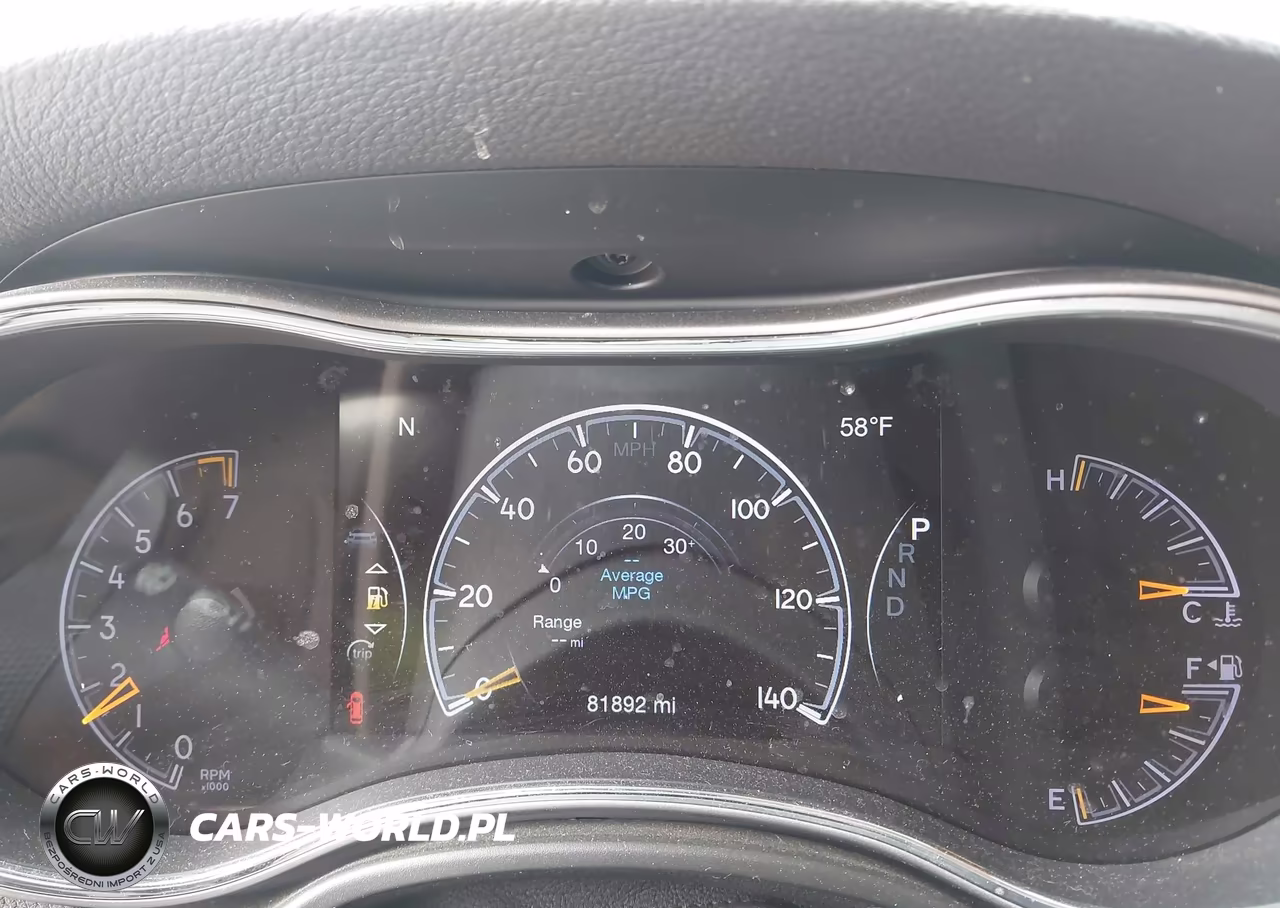2020 Jeep Grand Cherokee Laredo E 4X4 VIN:1C4RJFAG6LC193860 - 7