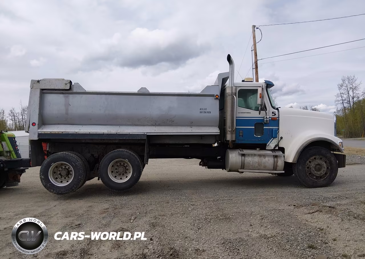 1999 International 9900 VIN:2HTFTAPR0XC031444 - 13