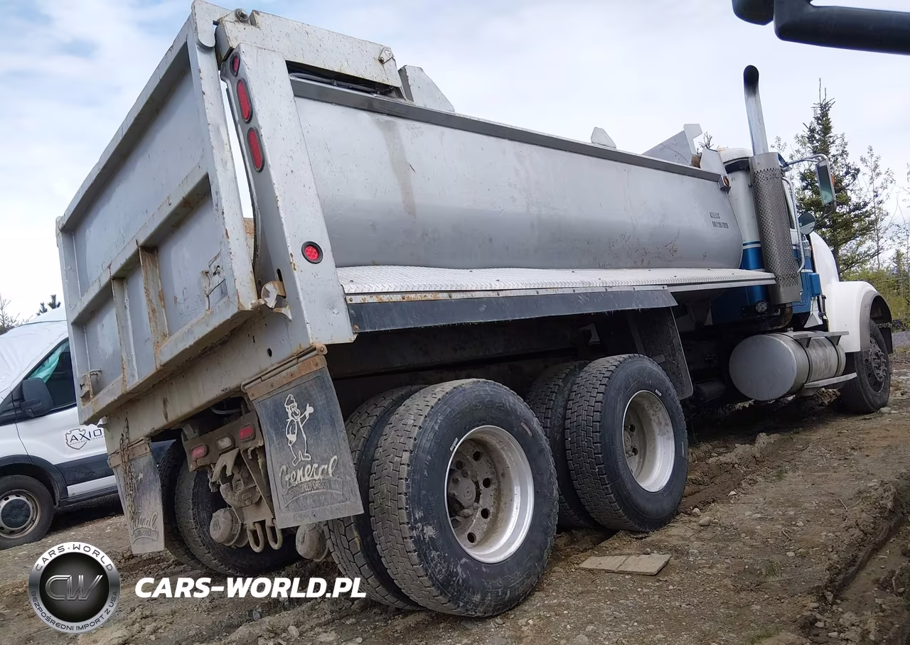 1999 International 9900 VIN:2HTFTAPR0XC031444 - 4
