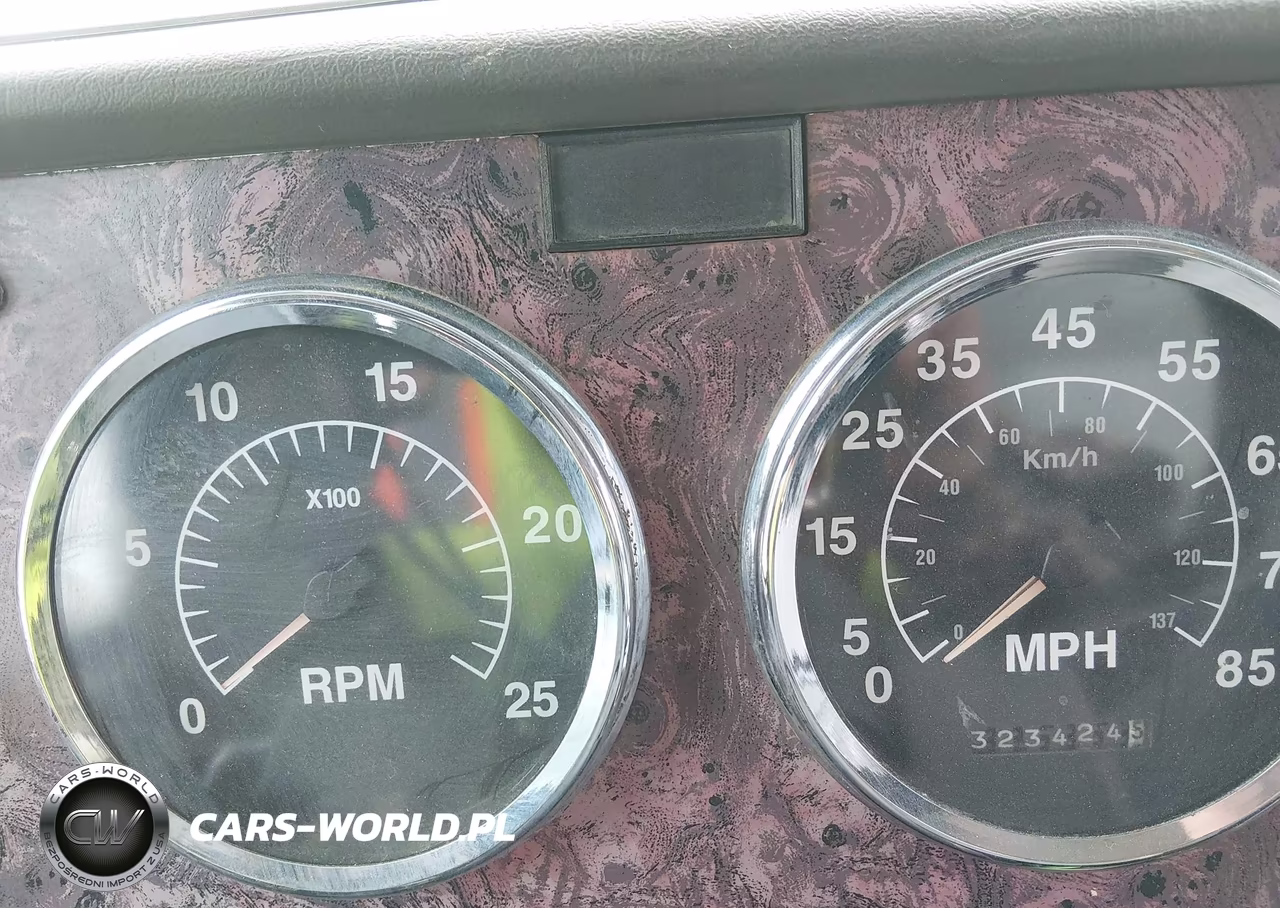 1999 International 9900 VIN:2HTFTAPR0XC031444 - 5