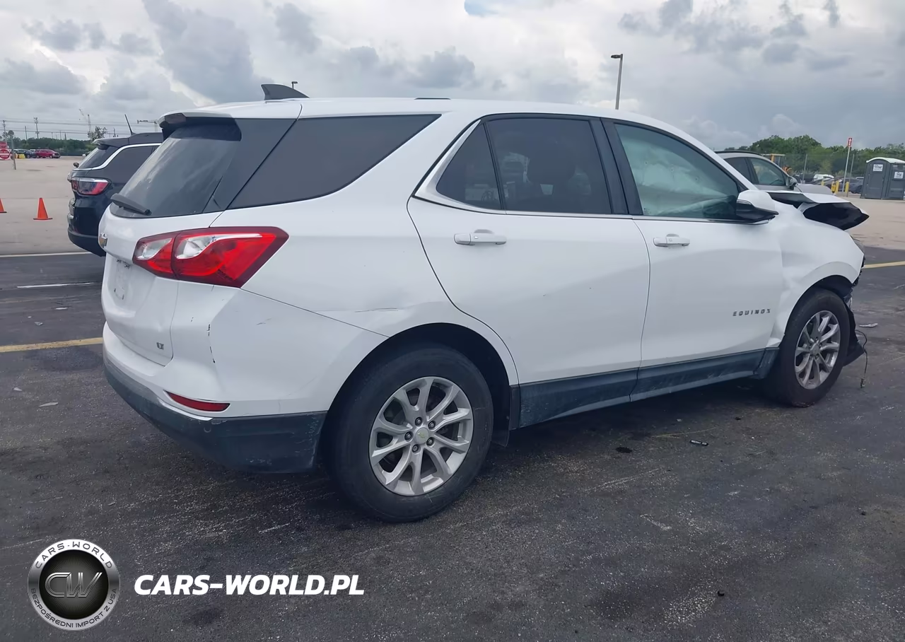 2018 Chevrolet Equinox Lt VIN:2GNAXJEV4J6119440 - 4