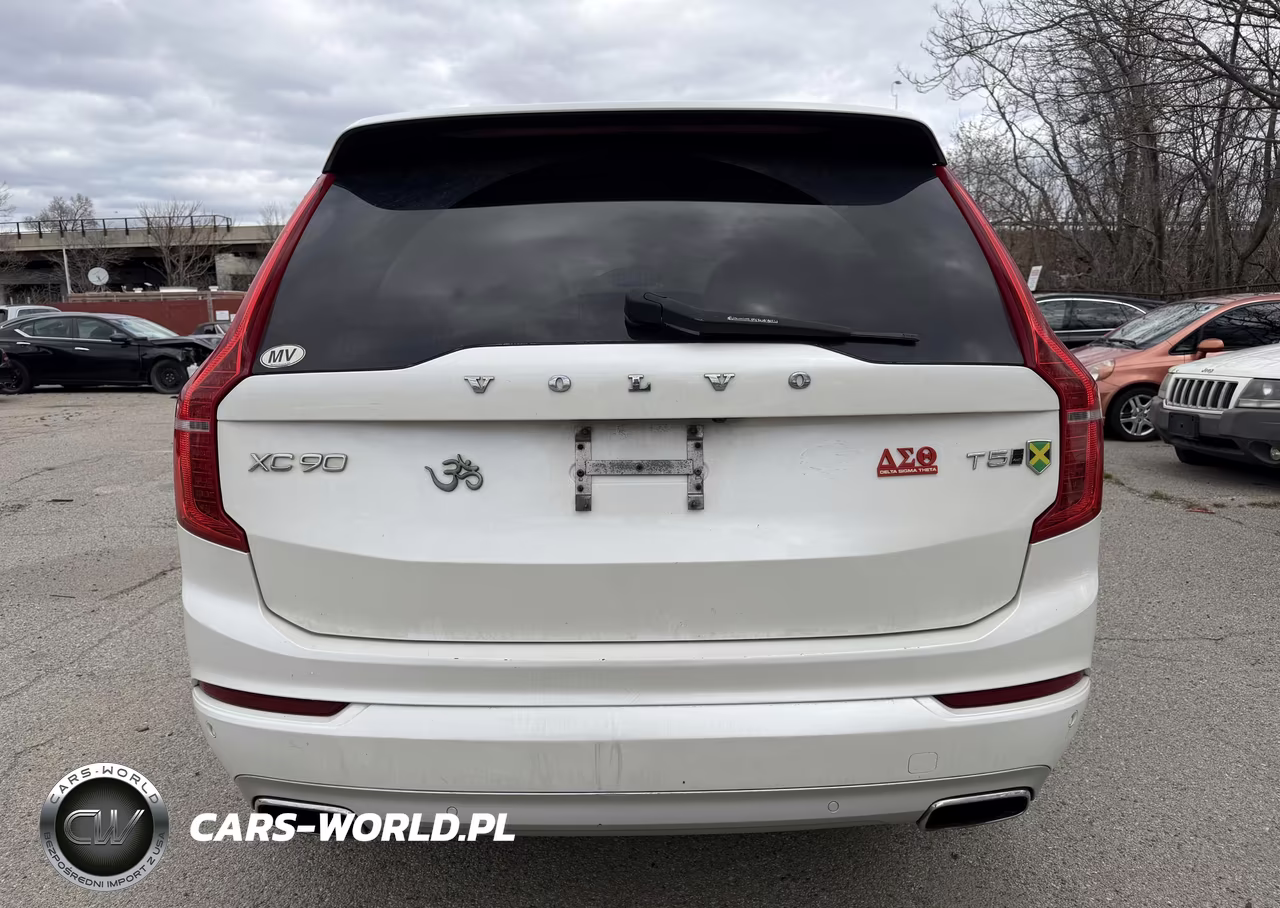 2016 Volvo Xc90 T5 VIN:YV4102XK2G1072214 - 11