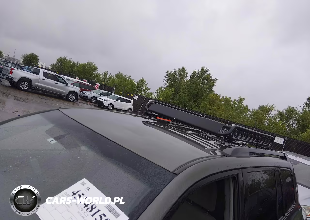 2010 Toyota Highlander Base V6 VIN:5TDBK3EH0AS008035 - 18