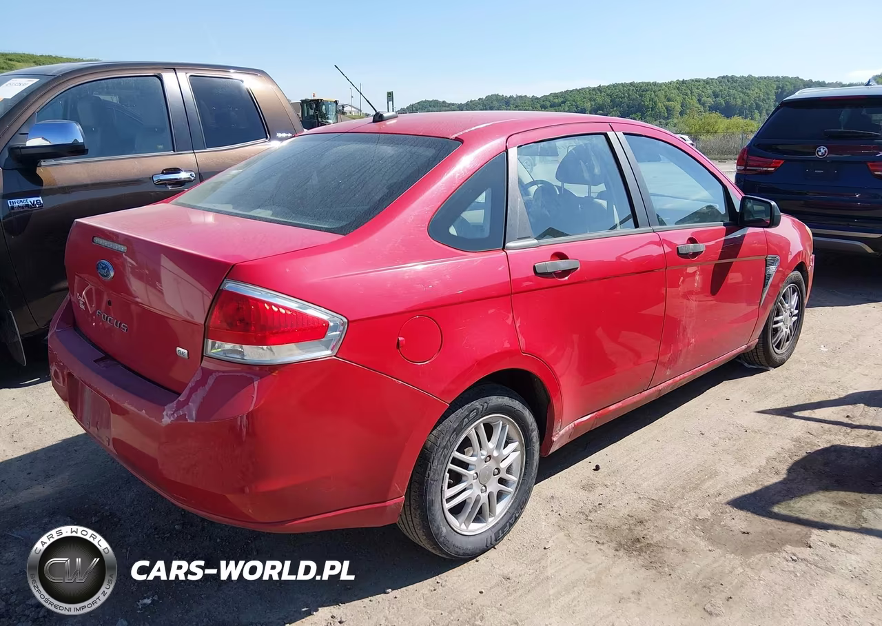 2008 Ford Focus Se-Ses VIN:1FAHP35N68W204868 - 4
