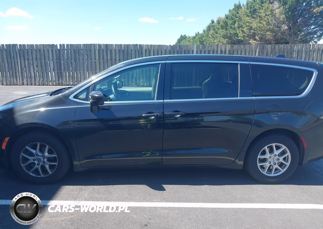 2021 Chrysler Voyager Lx VIN:2C4RC1CG5MR577860 - 13