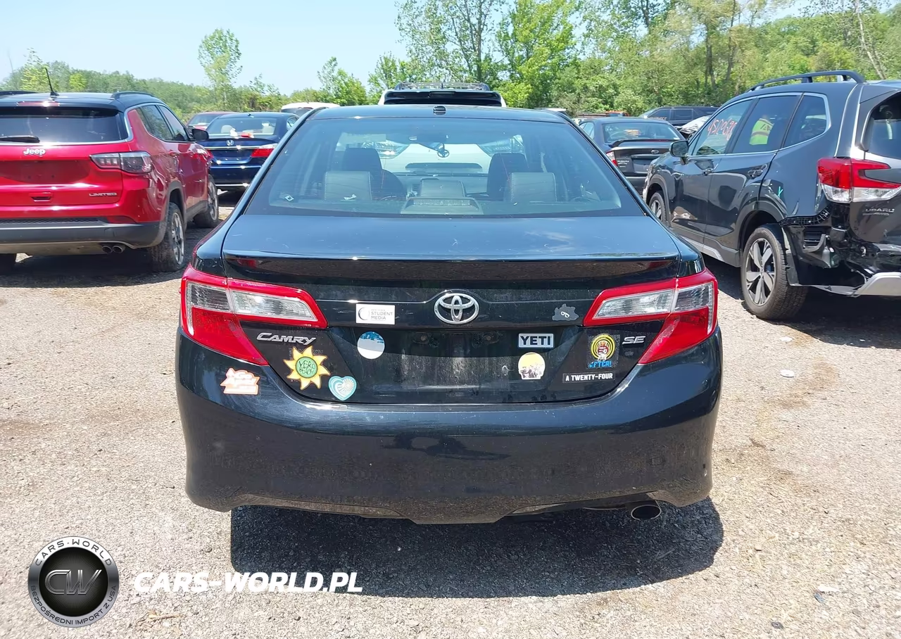 2012 Toyota Camry Se Limited Edition VIN:4T1BF1FKXCU165701 - 17