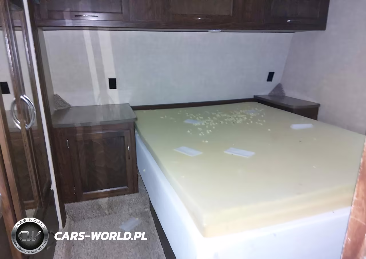 2015 Heartland Rv 325 T VIN:5SFCG3822FE295367 - 15
