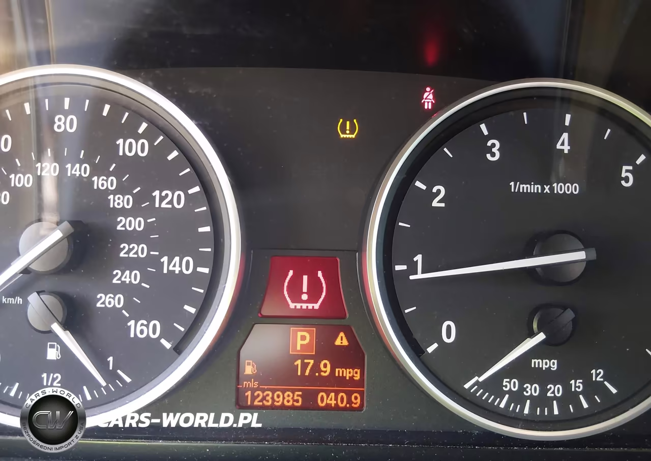 2010 BMW 535I xDrive VIN:WBANV9C5XAC138404 - 7