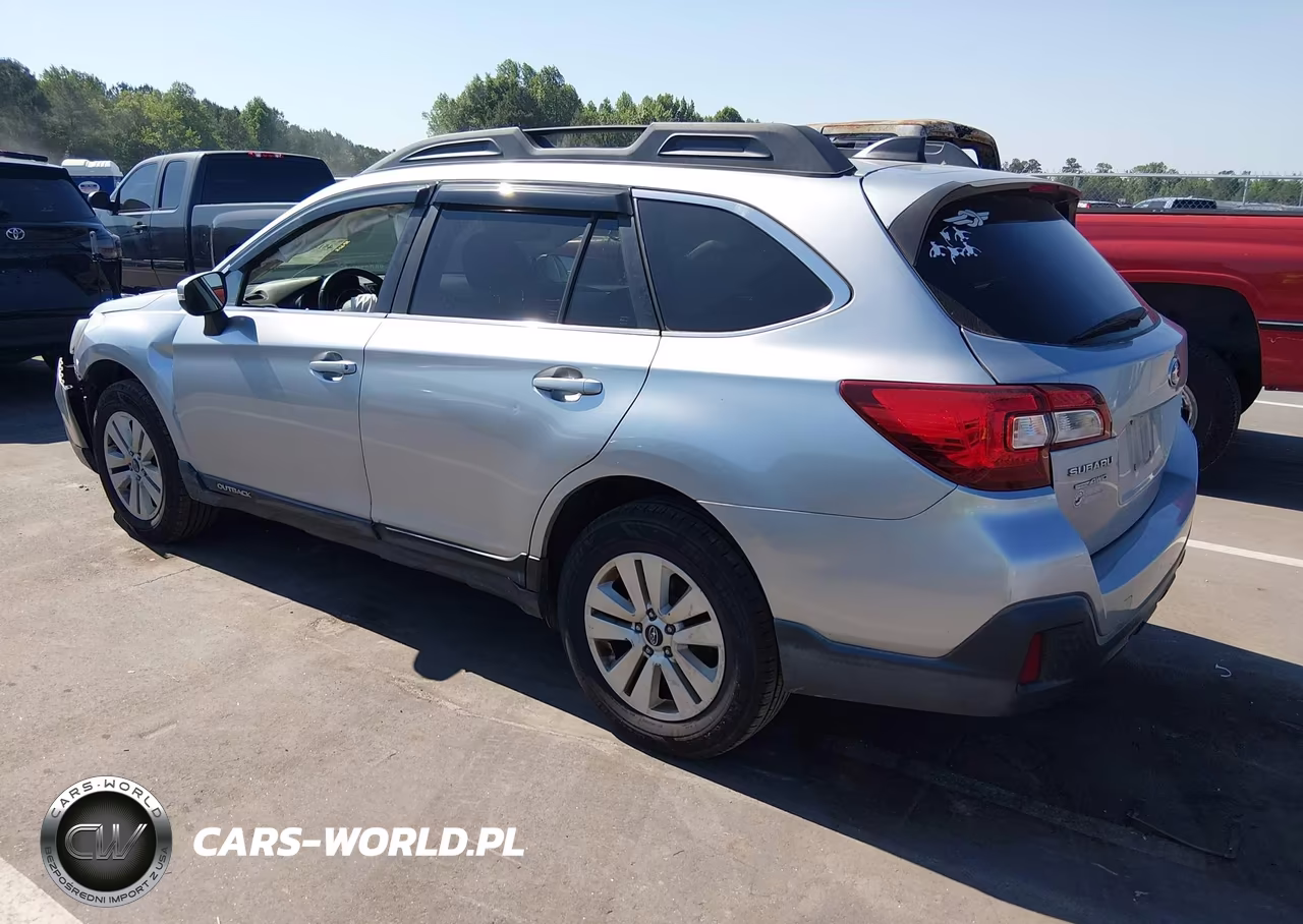 2019 Subaru Outback 2.5I Premium VIN:4S4BSAFC3K3356756 - 3