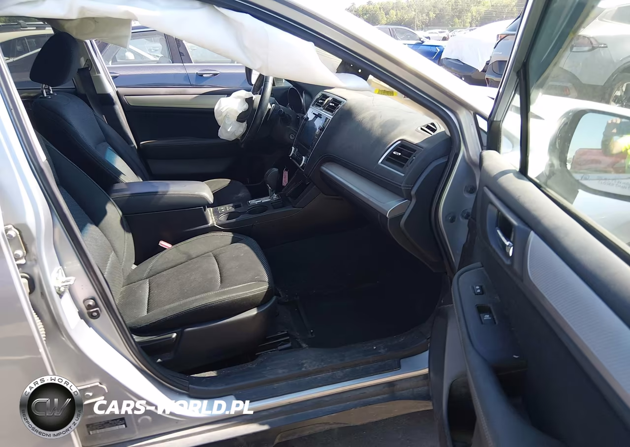 2019 Subaru Outback 2.5I Premium VIN:4S4BSAFC3K3356756 - 5