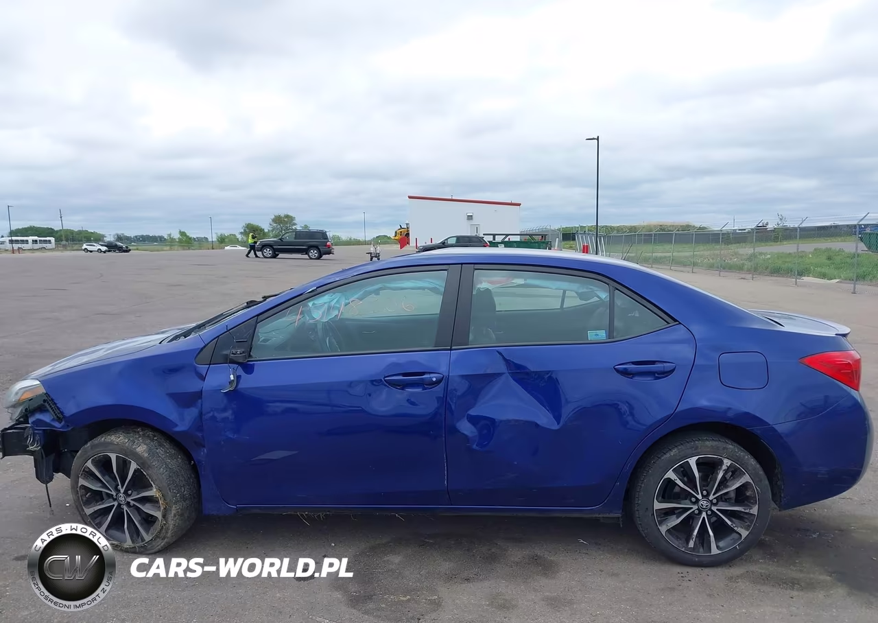 2019 Toyota Corolla Se VIN:2T1BURHE0KC136056 - 15