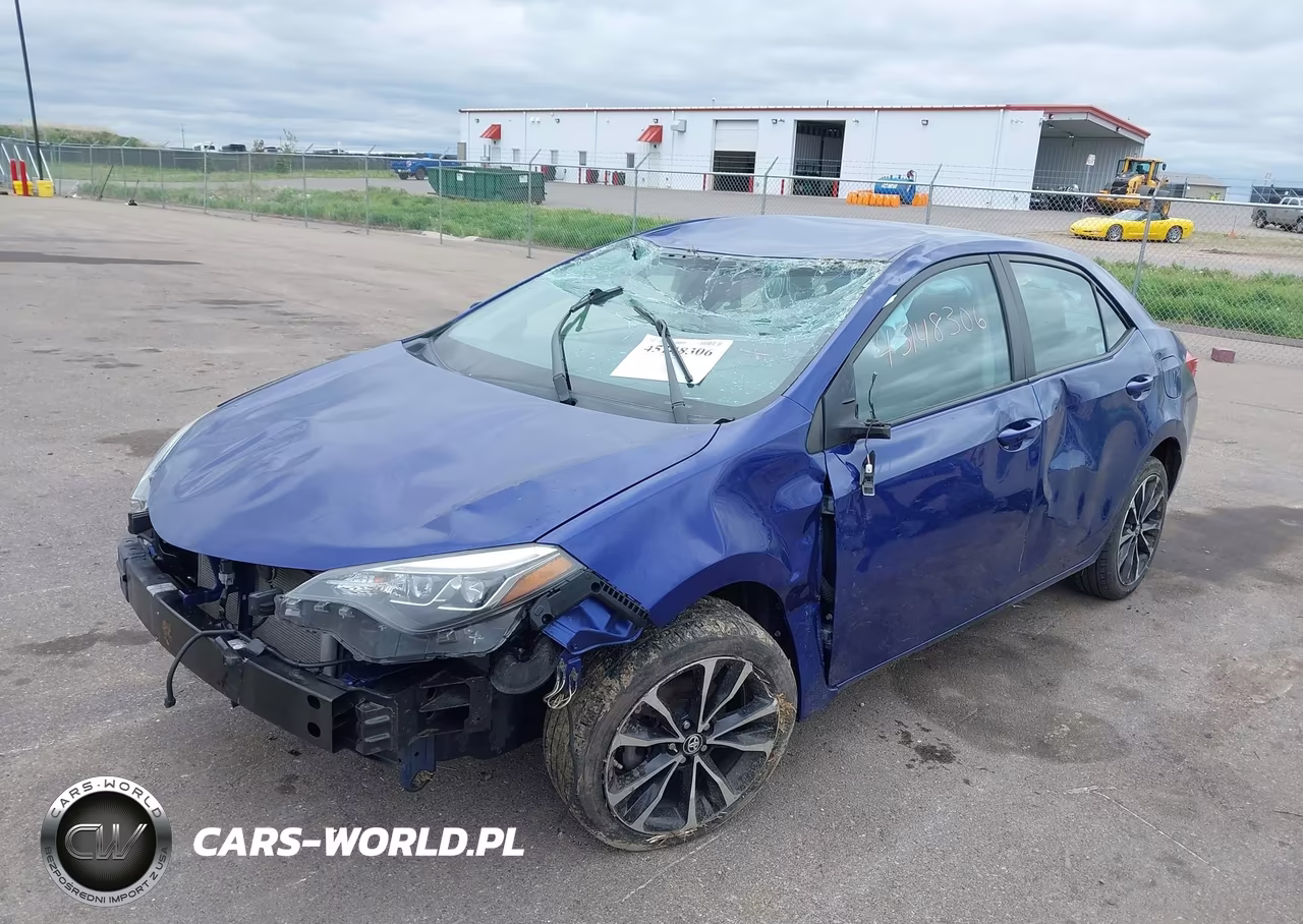2019 Toyota Corolla Se VIN:2T1BURHE0KC136056 - 2