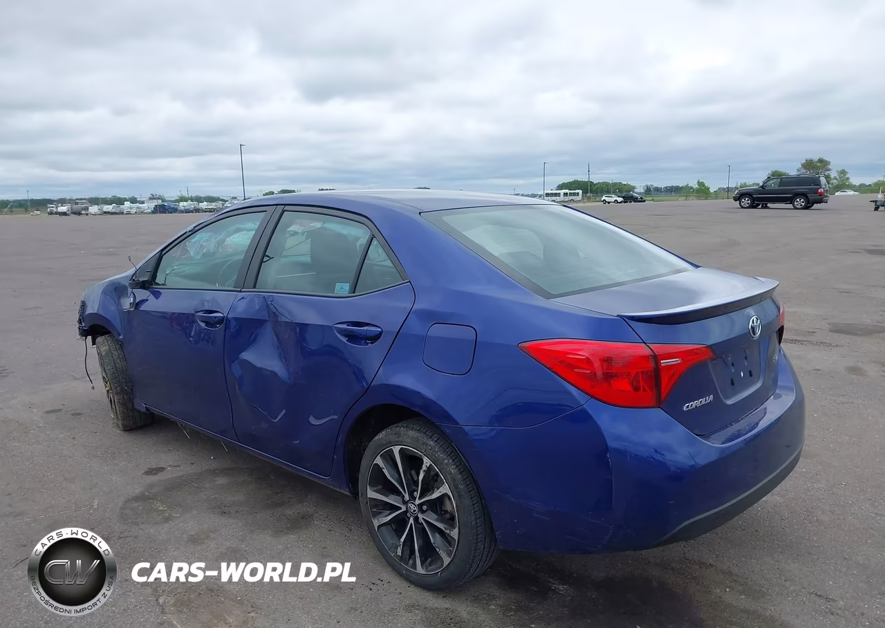 2019 Toyota Corolla Se VIN:2T1BURHE0KC136056 - 3