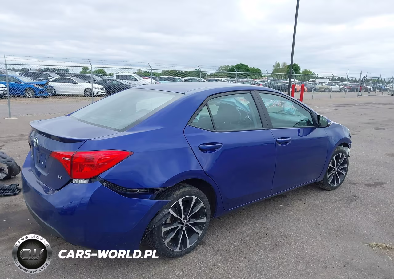 2019 Toyota Corolla Se VIN:2T1BURHE0KC136056 - 4