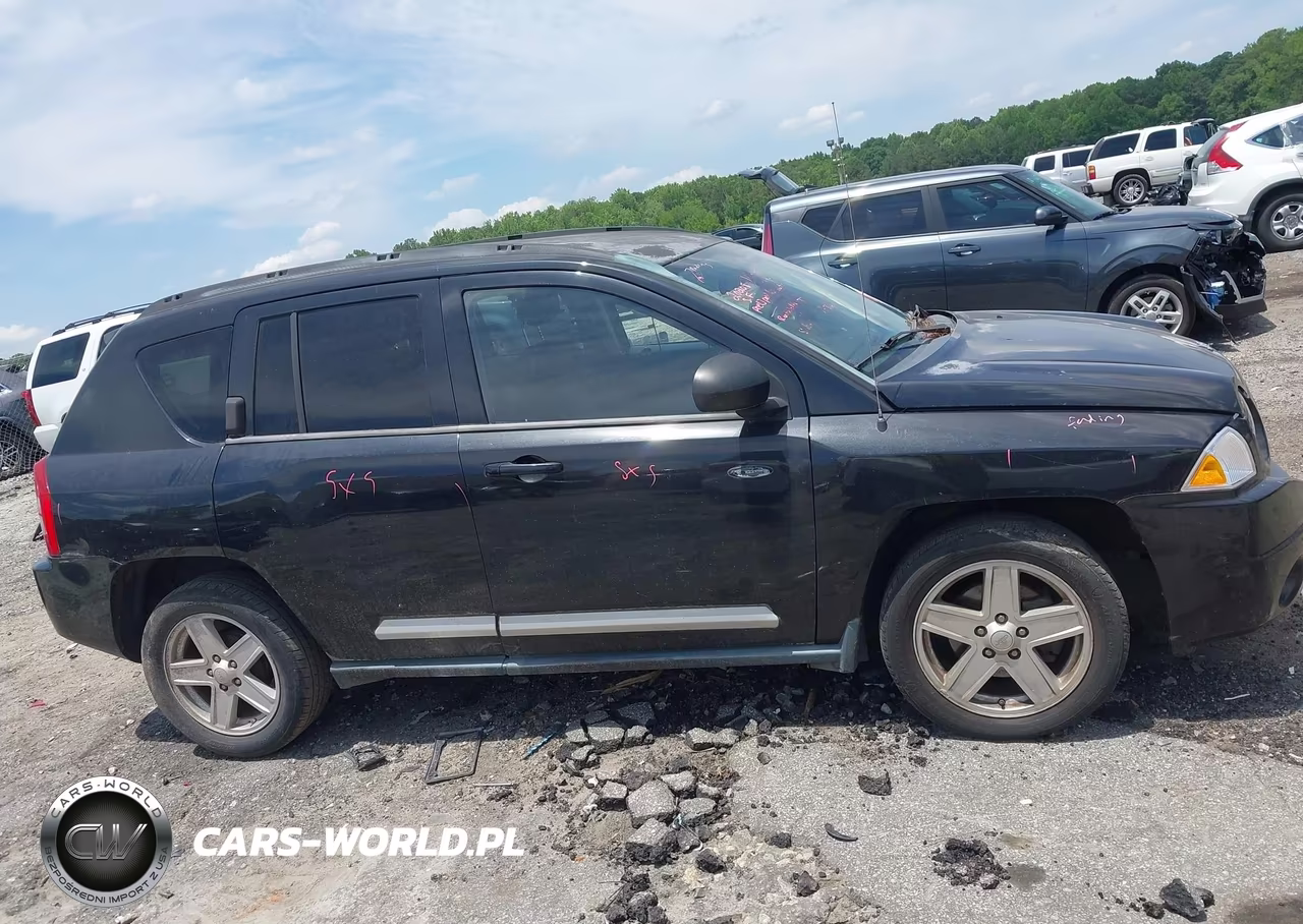 2010 Jeep Compass Sport VIN:1J4NT1FA2AD629444 - 13