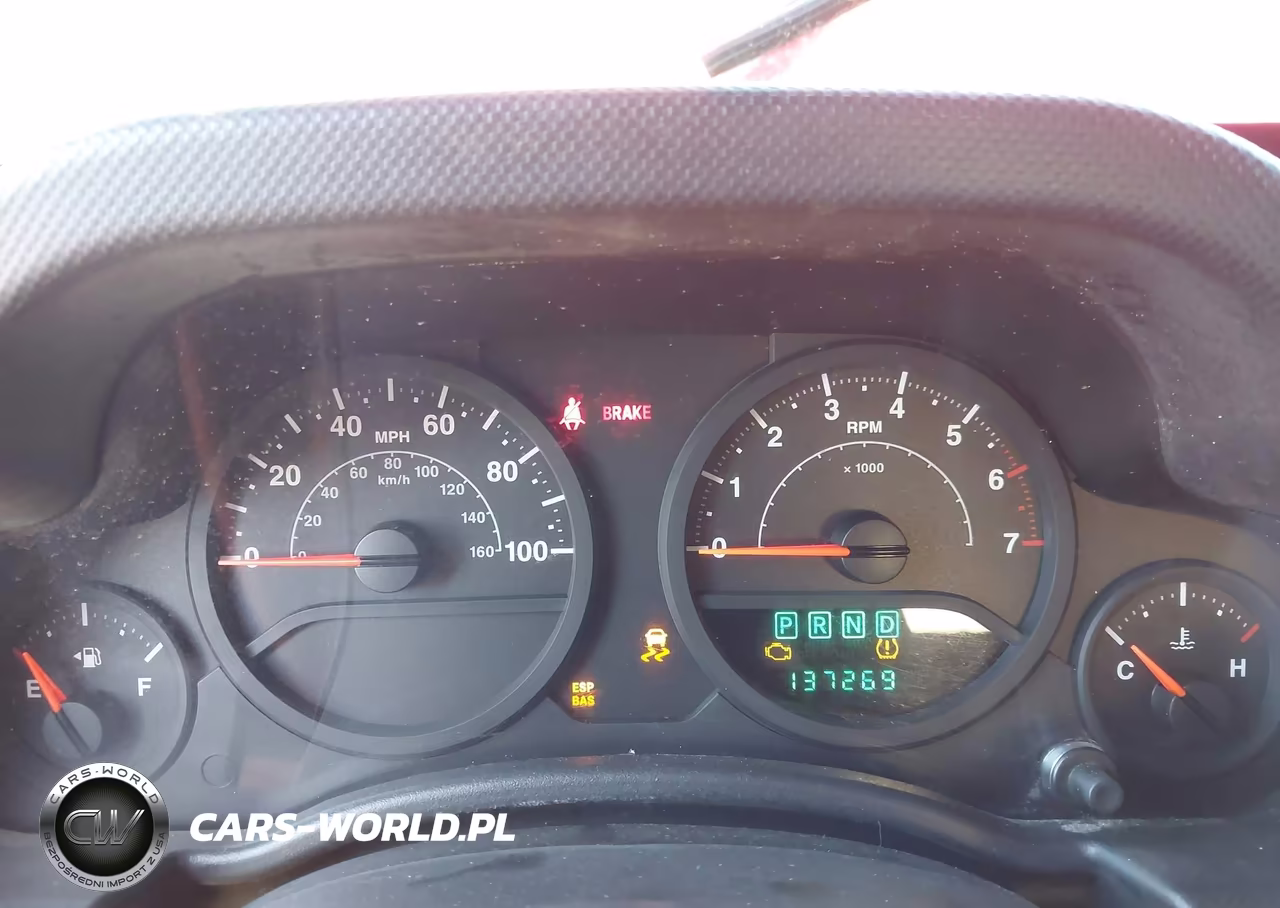 2008 Jeep Wrangler X VIN:1J4FA24178L555859 - 7