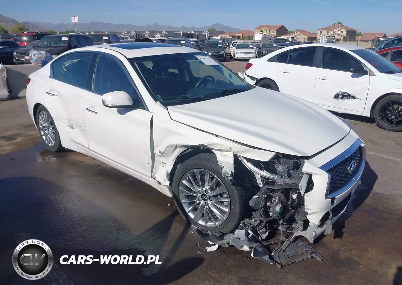 2020 Infiniti Q50 – zdjęcie 1 z 15
