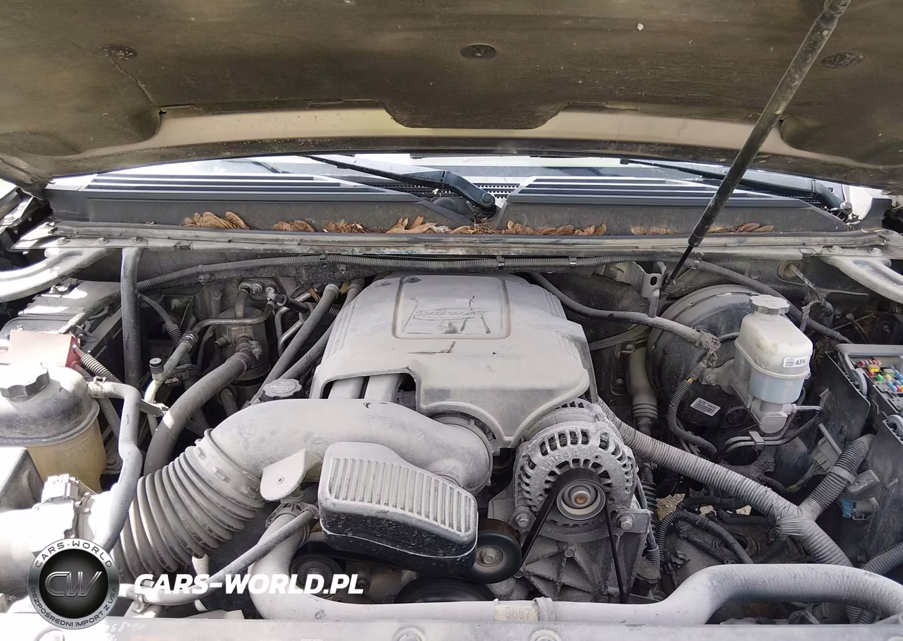 2014 Chevrolet Suburban 1500 Lt VIN:1GNSKJE77ER199329 - 10