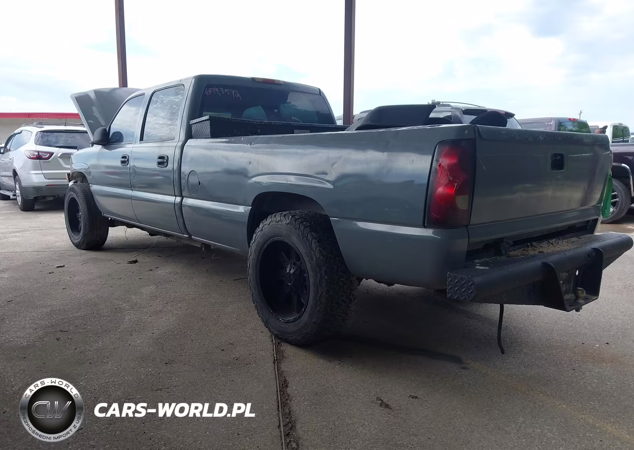 2006 Chevrolet Silverado 2500Hd Work Truck VIN:1GCHC23D16F193592 - 3
