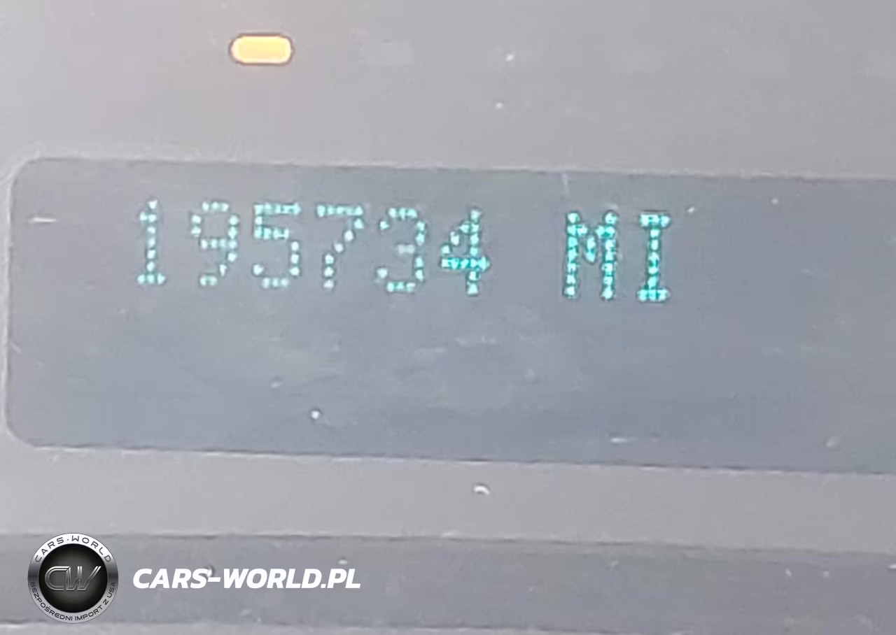 2019 Chevrolet Express 2500 Work Van VIN:1GCWGAFP7K1358032 - 16