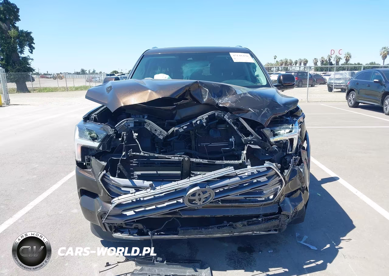 2024 Toyota Sequoia Limited VIN:7SVAAABA4RX025880 - 12
