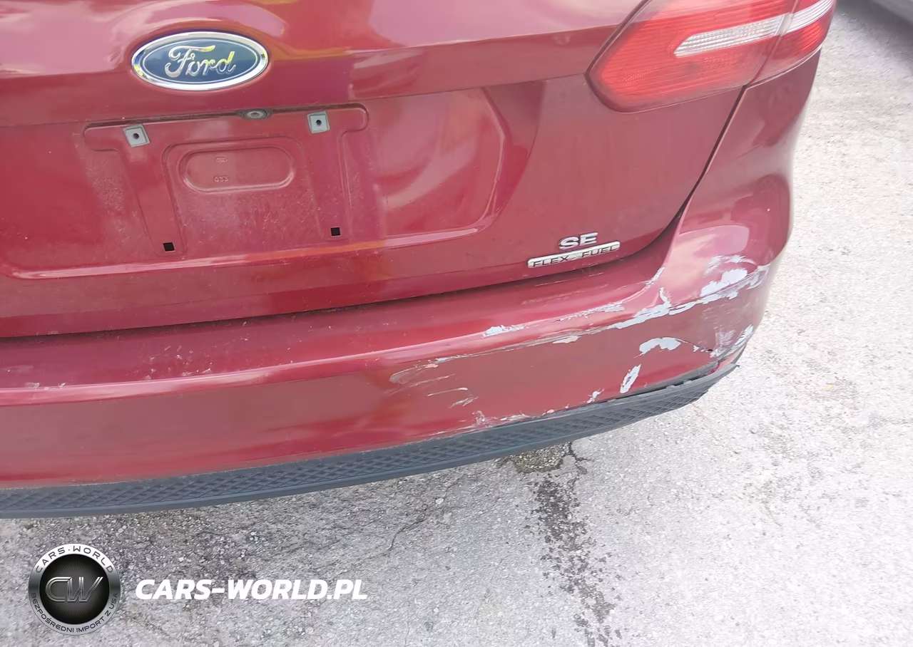 2015 Ford Focus Se VIN:1FADP3F23FL227302 - 13