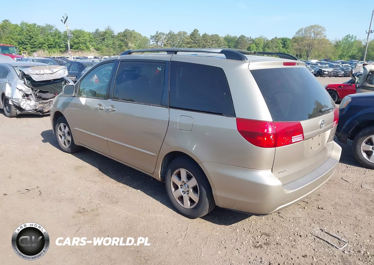 2004 Toyota Sienna Xle VIN:5TDZA22C24S125706 - 3