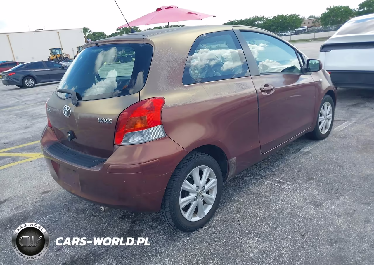 2009 Toyota Yaris VIN:JTDJT903X95243003 - 4