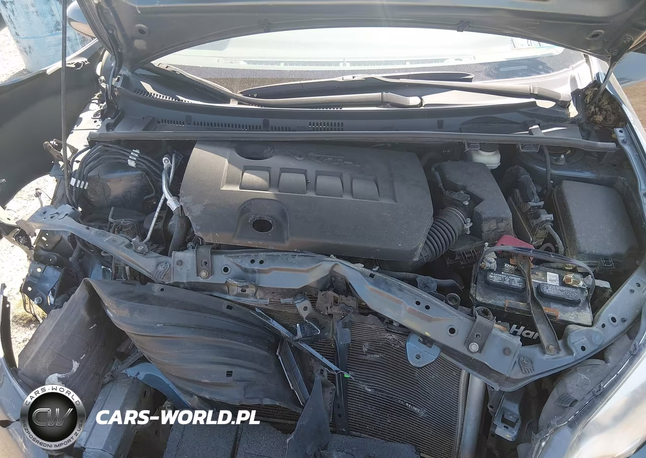 2015 Toyota Corolla Le VIN:2T1BURHE9FC327089 - 10