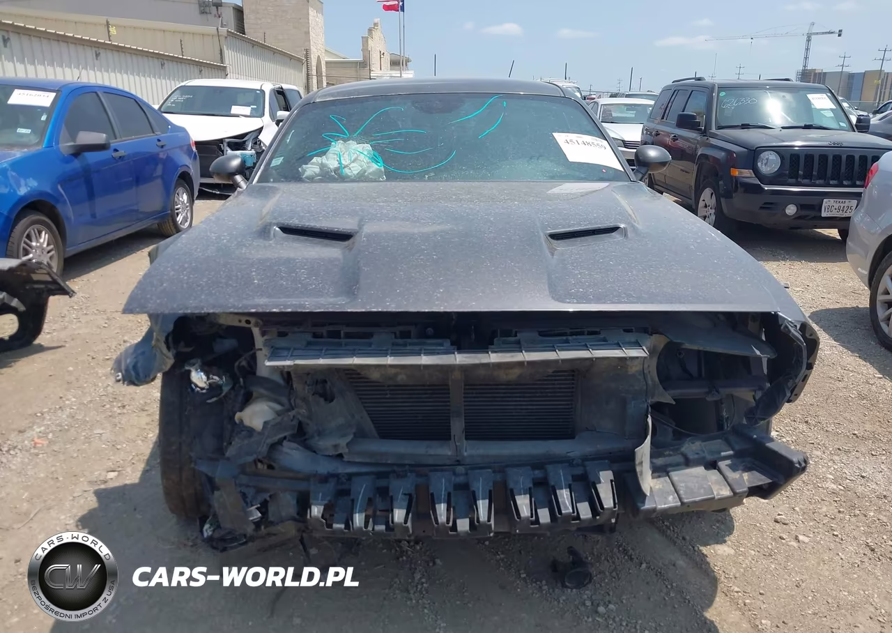 2018 Dodge Challenger Sxt VIN:2C3CDZAG6JH237613 - 13