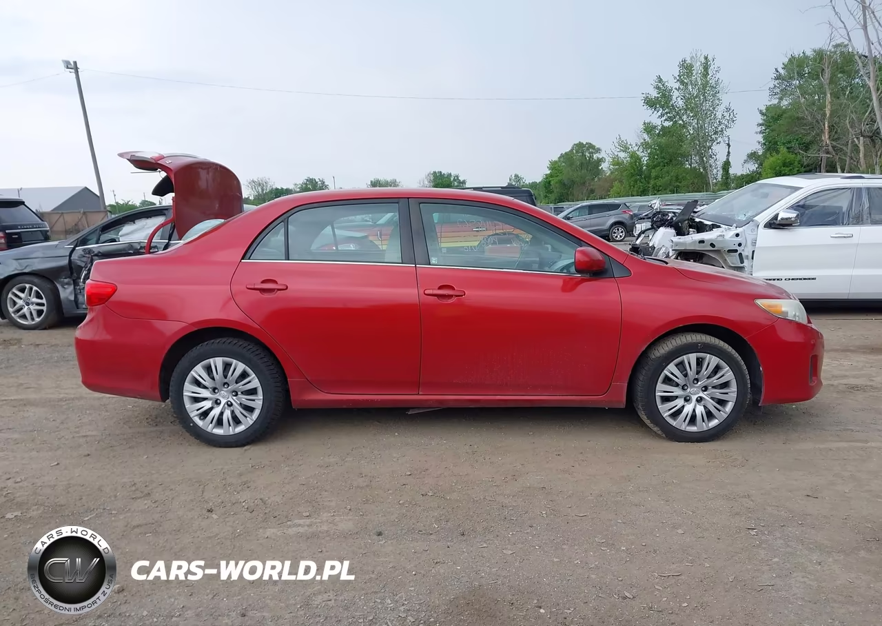2013 Toyota Corolla Le VIN:5YFBU4EE5DP202238 - 13