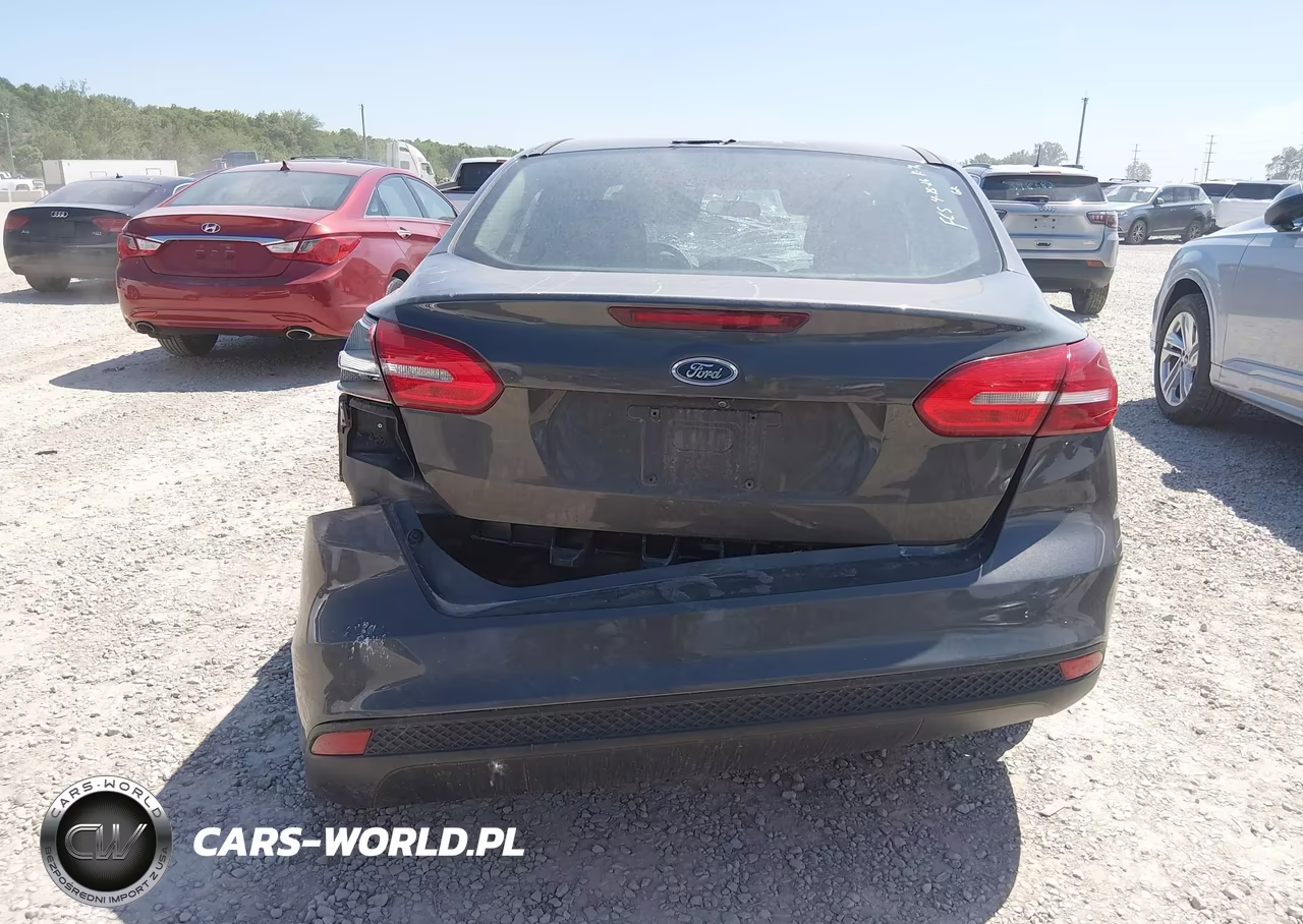 2015 Ford Focus Se VIN:1FADP3F25FL305241 - 17