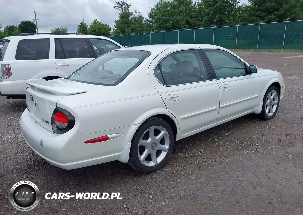2001 Nissan Maxima Se VIN:JN1CA31D11T828817 - 4