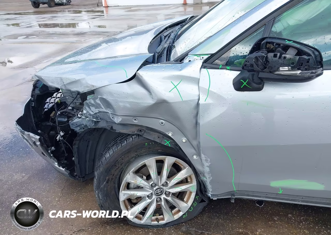 2023 Toyota Corolla Cross Le VIN:7MUCAAAG1PV045330 - 6