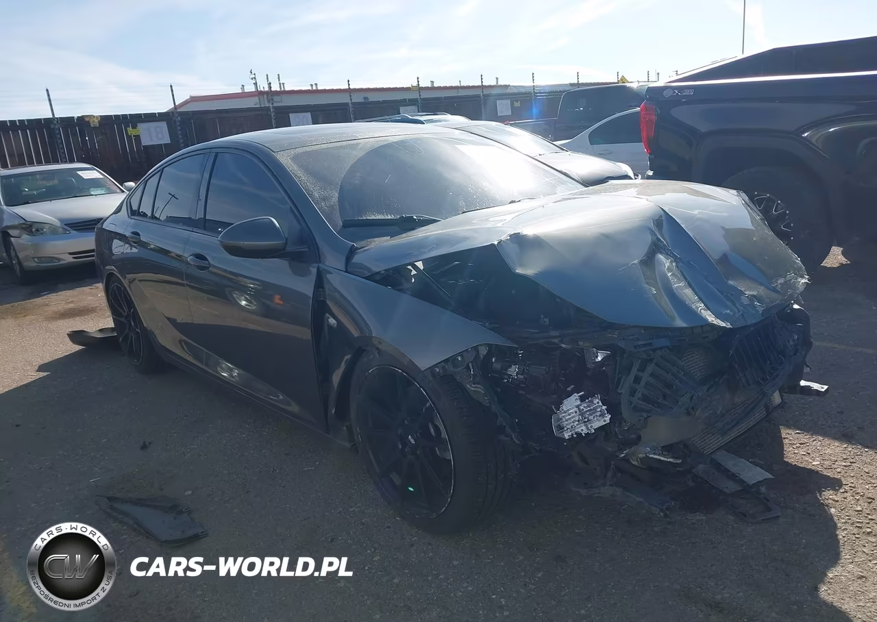 2018 Buick Regal Sportback Essence – zdjęcie 1 z 16