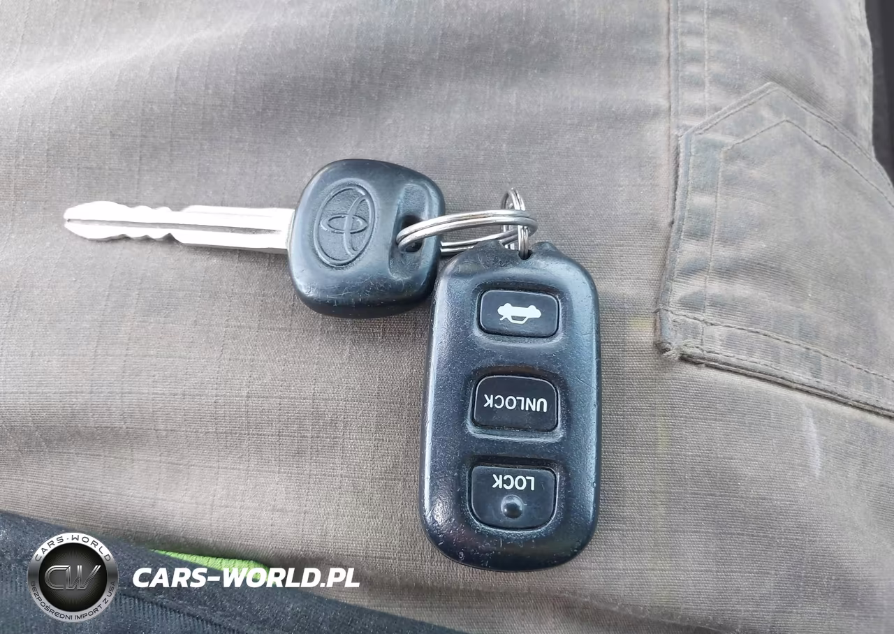 2000 Toyota Avalon Xls VIN:4T1BF28B9YU096588 - 11