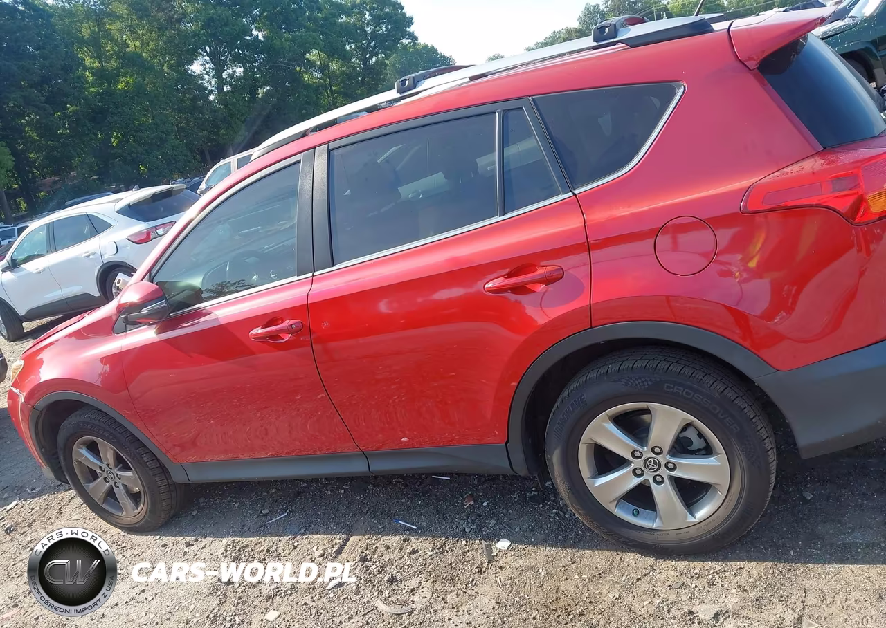2015 Toyota Rav4 Xle VIN:2T3WFREV2FW132327 - 14