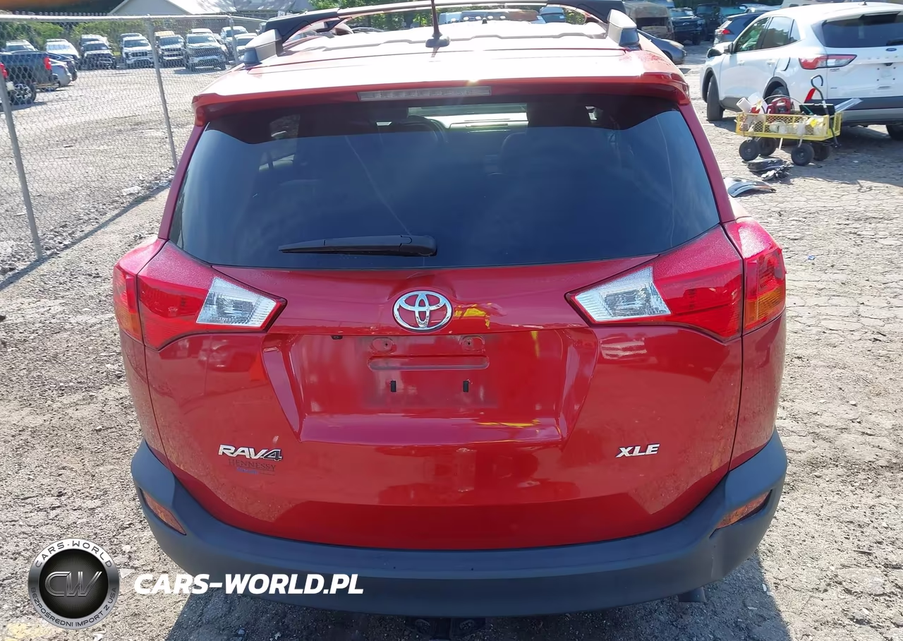 2015 Toyota Rav4 Xle VIN:2T3WFREV2FW132327 - 16