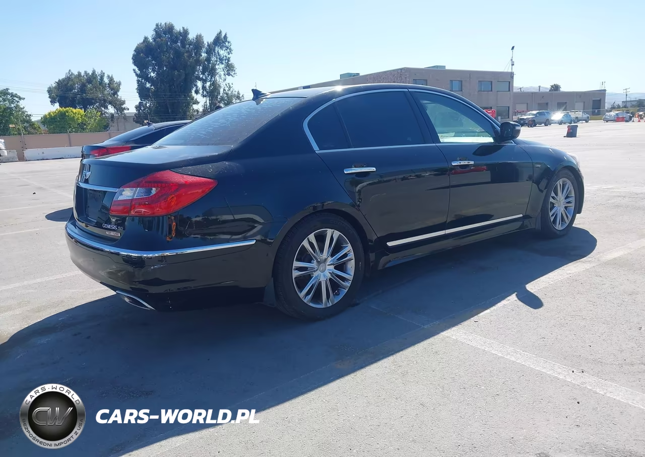 2012 Hyundai Genesis 5.0 VIN:KMHGC4DH8CU211033 - 4