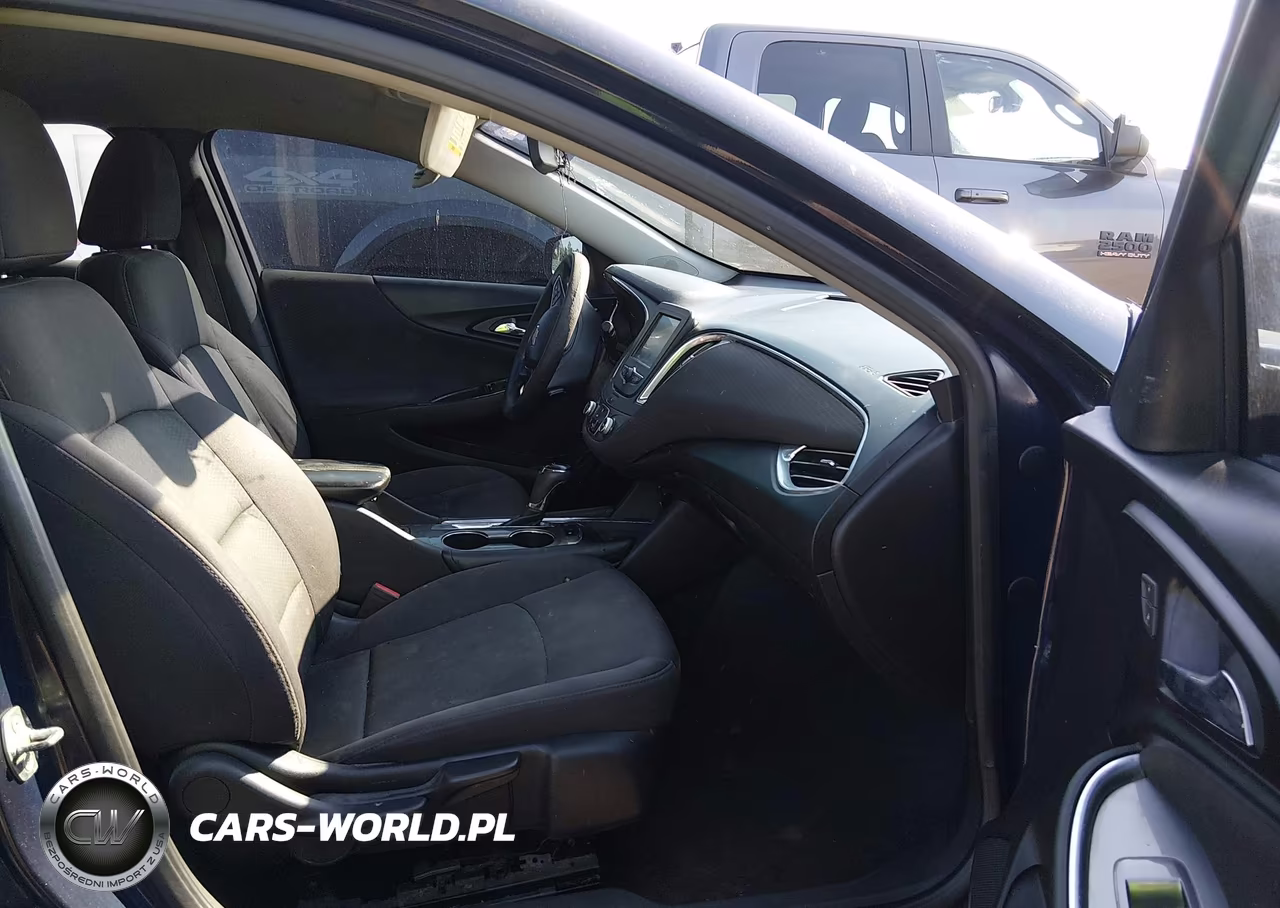 2017 Chevrolet Malibu 1Lt VIN:1G1ZE5ST3HF250749 - 5