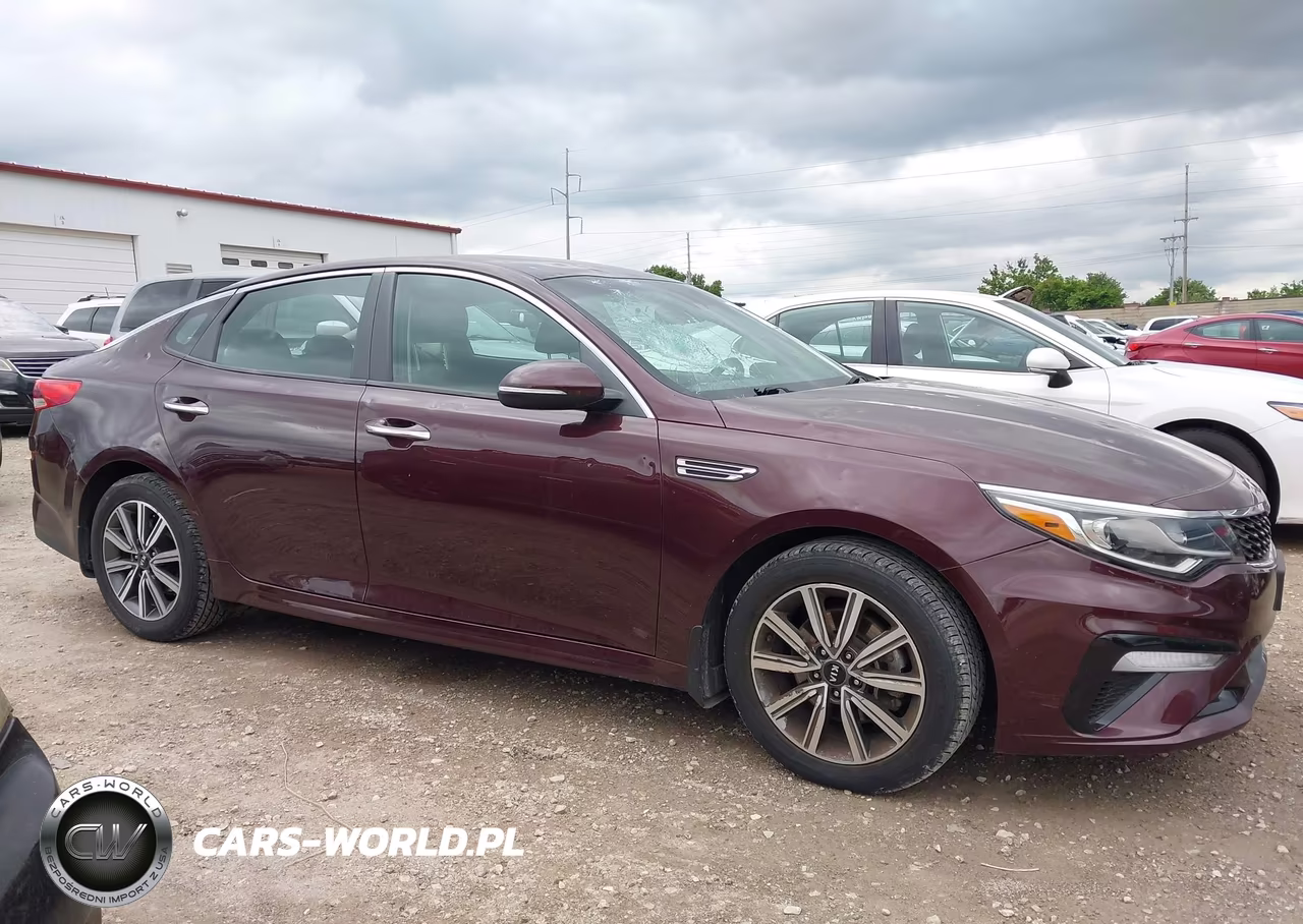 2019 Kia Optima Lx VIN:5XXGT4L38KG370570 - 13
