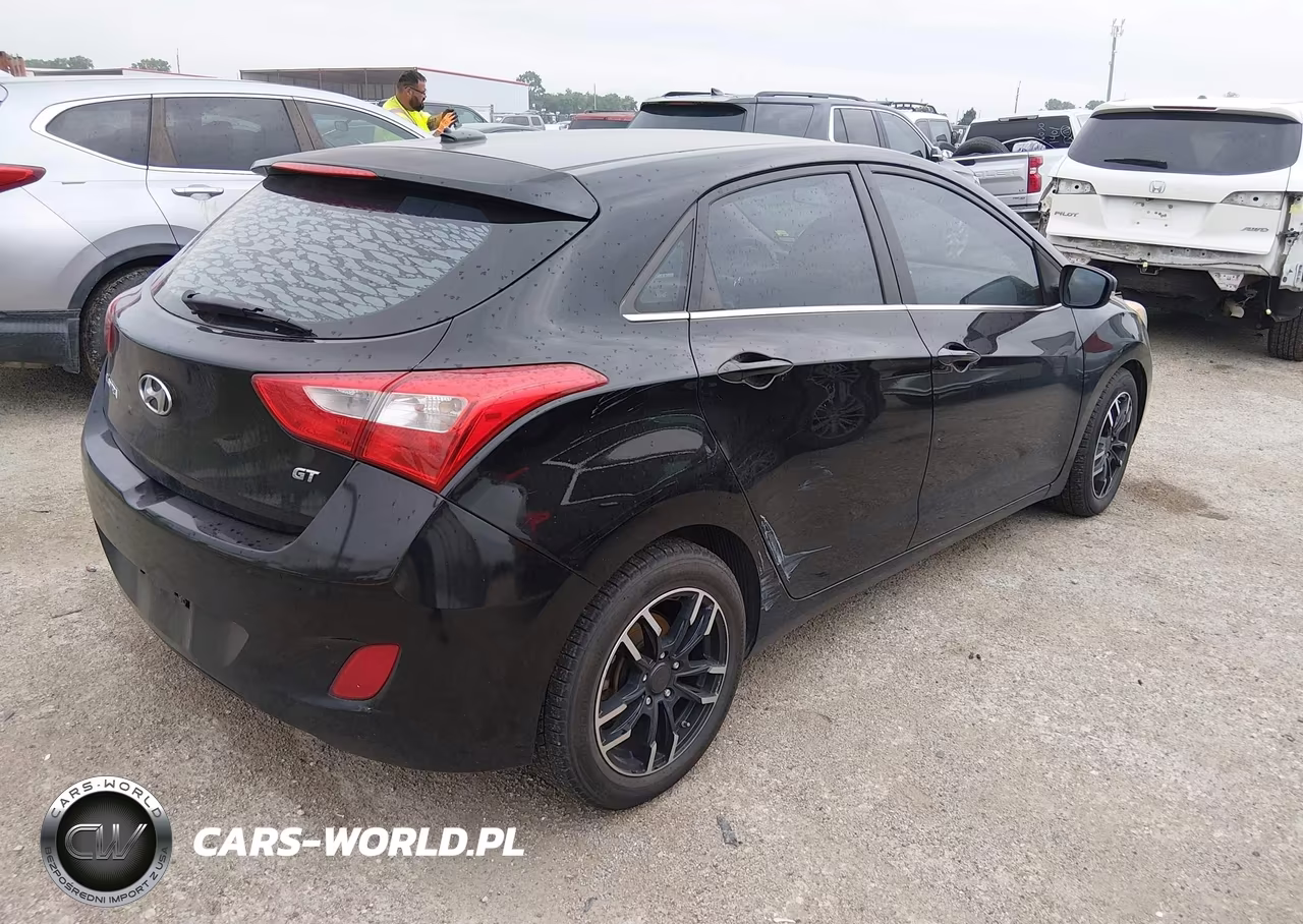 2016 Hyundai Elantra Gt VIN:KMHD35LH6GU295093 - 4